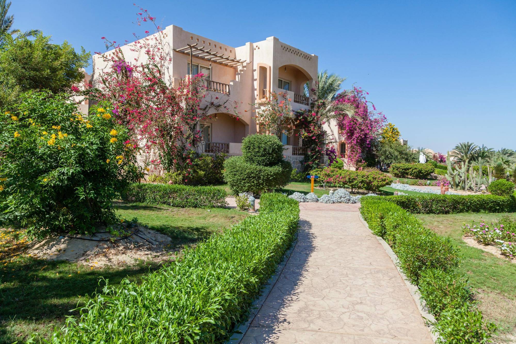 Dream Lagoon Beach Resort & Aqua Park Marsa Alem Dış mekan fotoğraf